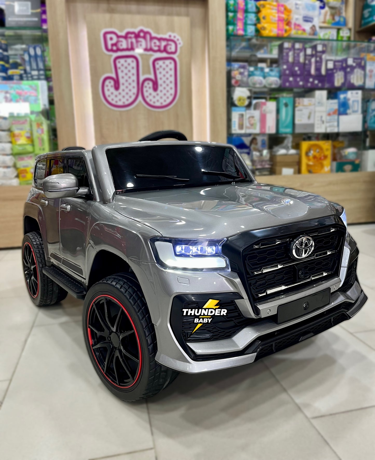 TOYOTA LC-300: El carro eléctrico 4x4 que hará brillar los ojos de tu pequeño