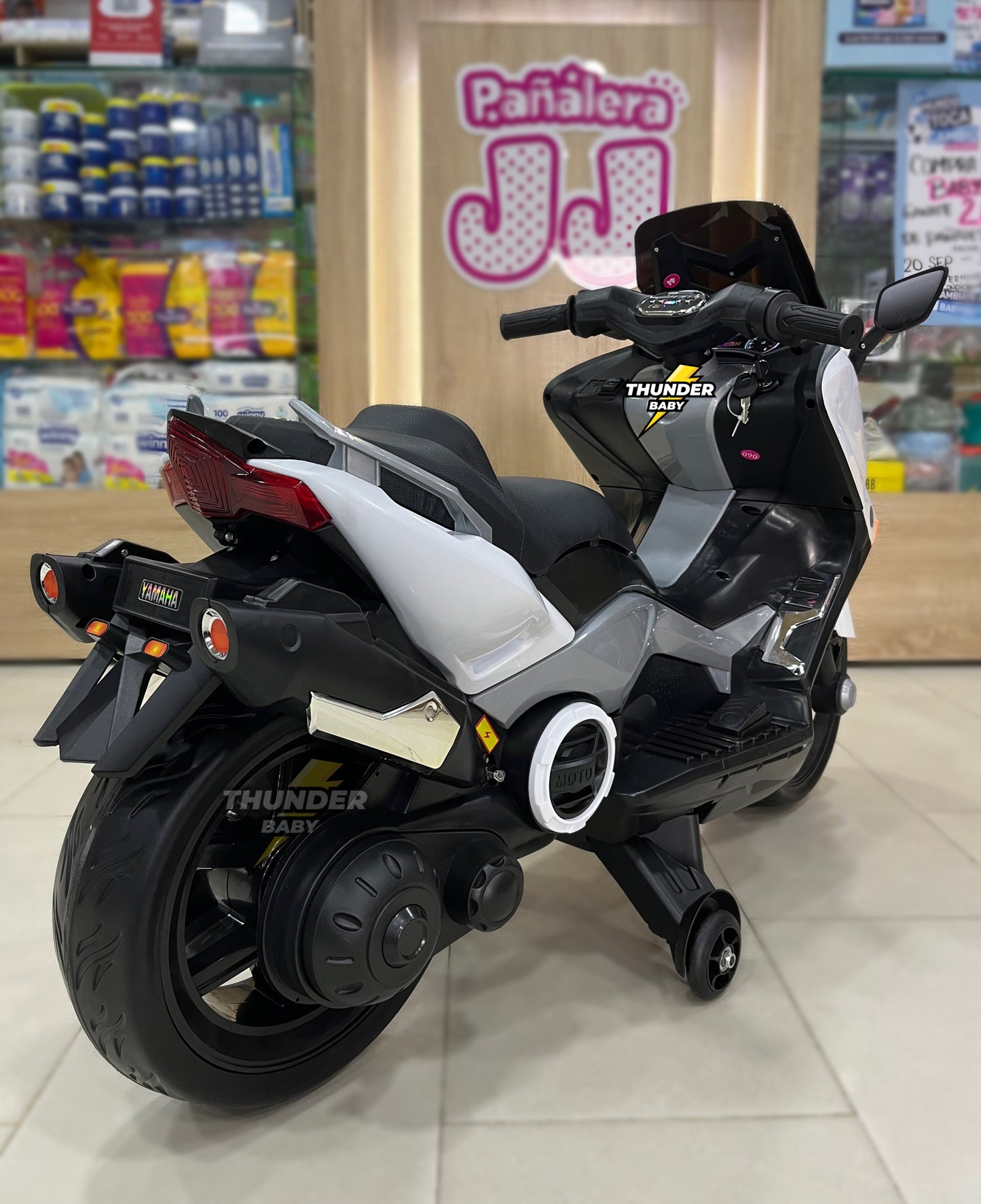 Moto NMAX