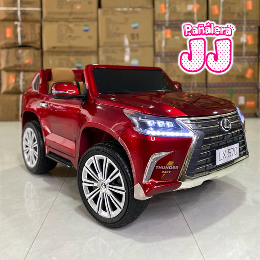 Camioneta Licenciada LEXUS con pantalla