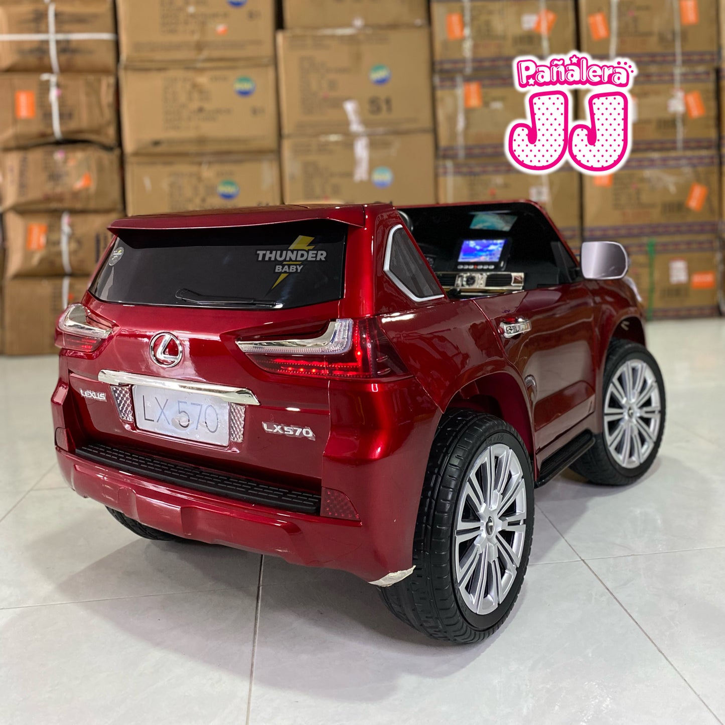 Camioneta Licenciada LEXUS con pantalla