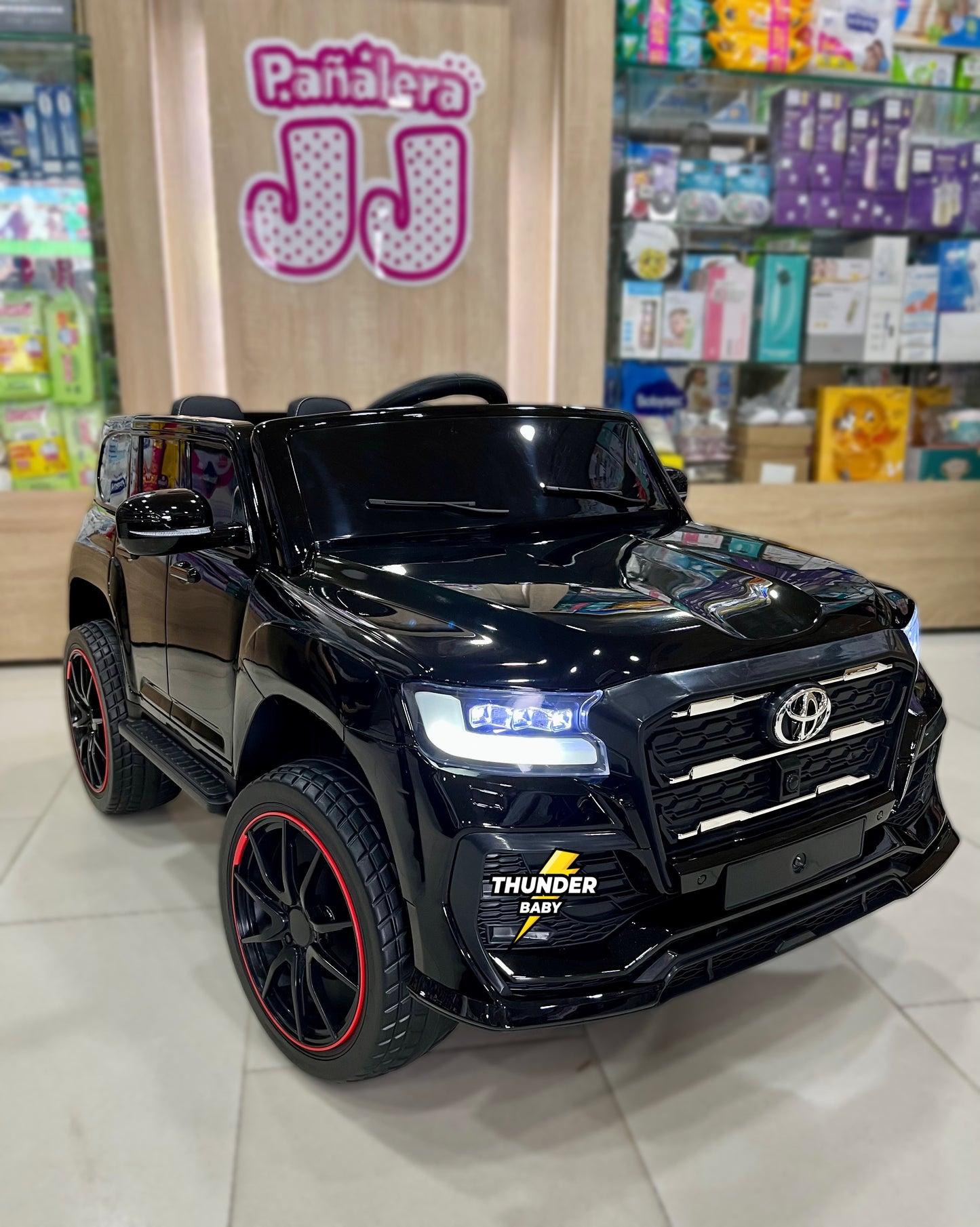 TOYOTA LC-300: El carro eléctrico 4x4 que hará brillar los ojos de tu pequeño