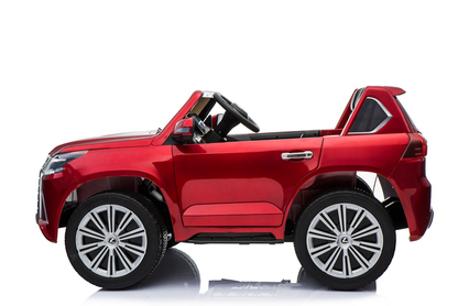 Camioneta Licenciada LEXUS con pantalla