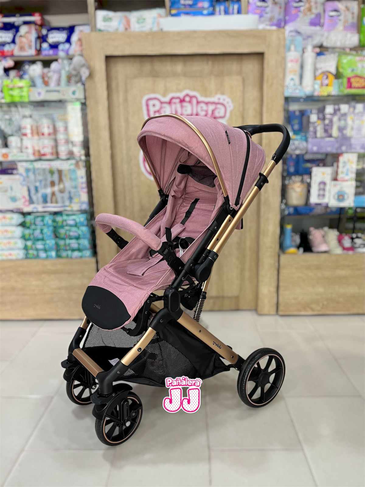 Coche con porta bebe tipo maleta Cova
