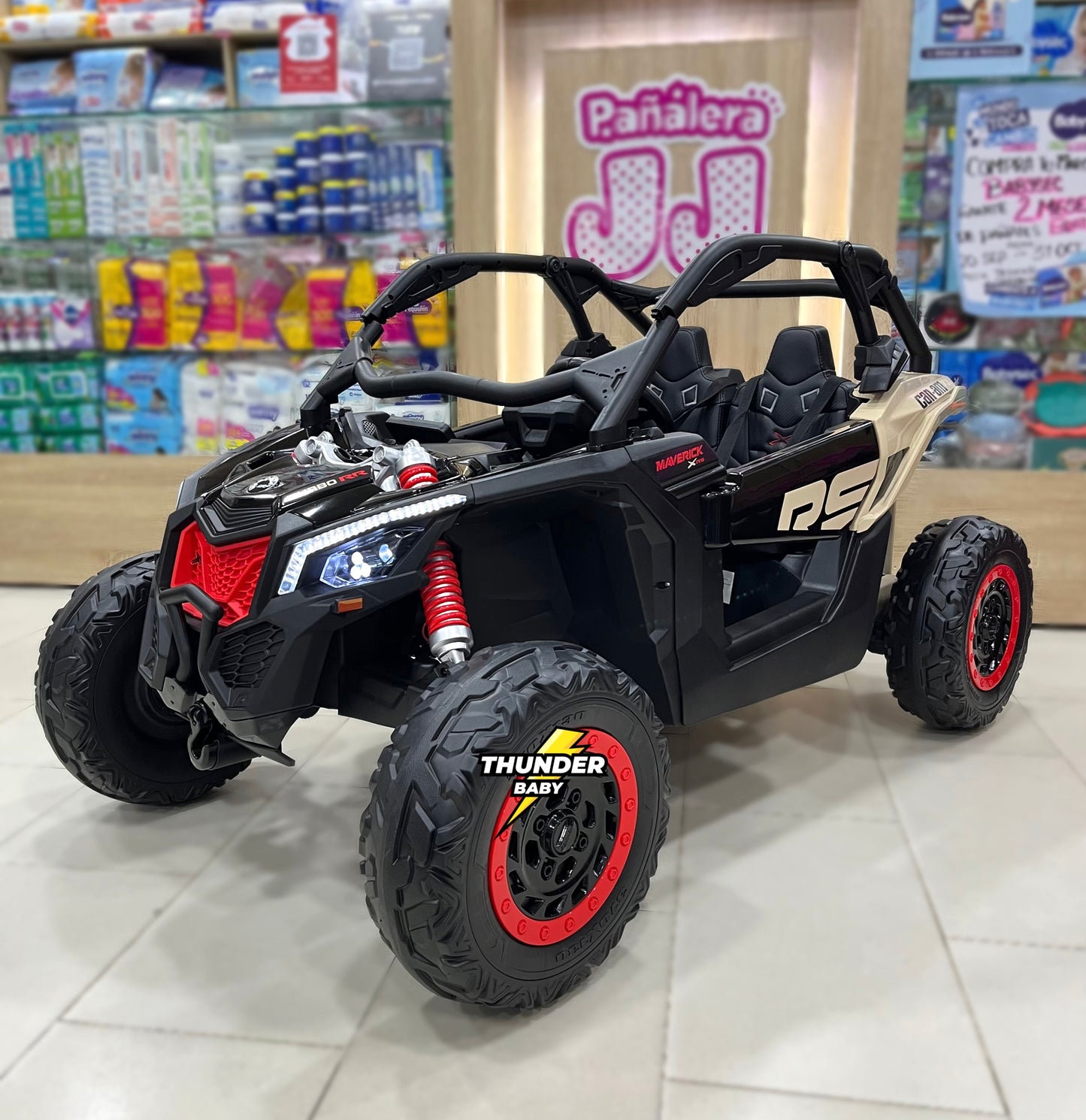 Can - Am Maverick Licenciado con pantalla en versiones de 12 y 24 voltios