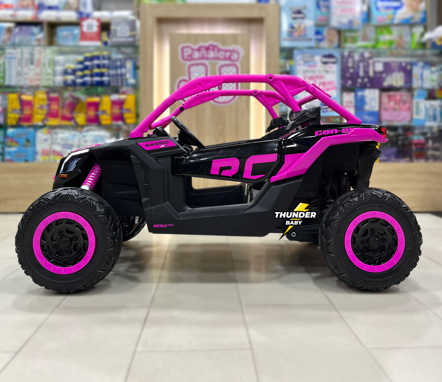 Can - Am Maverick Licenciado con pantalla en versiones de 12 y 24 voltios