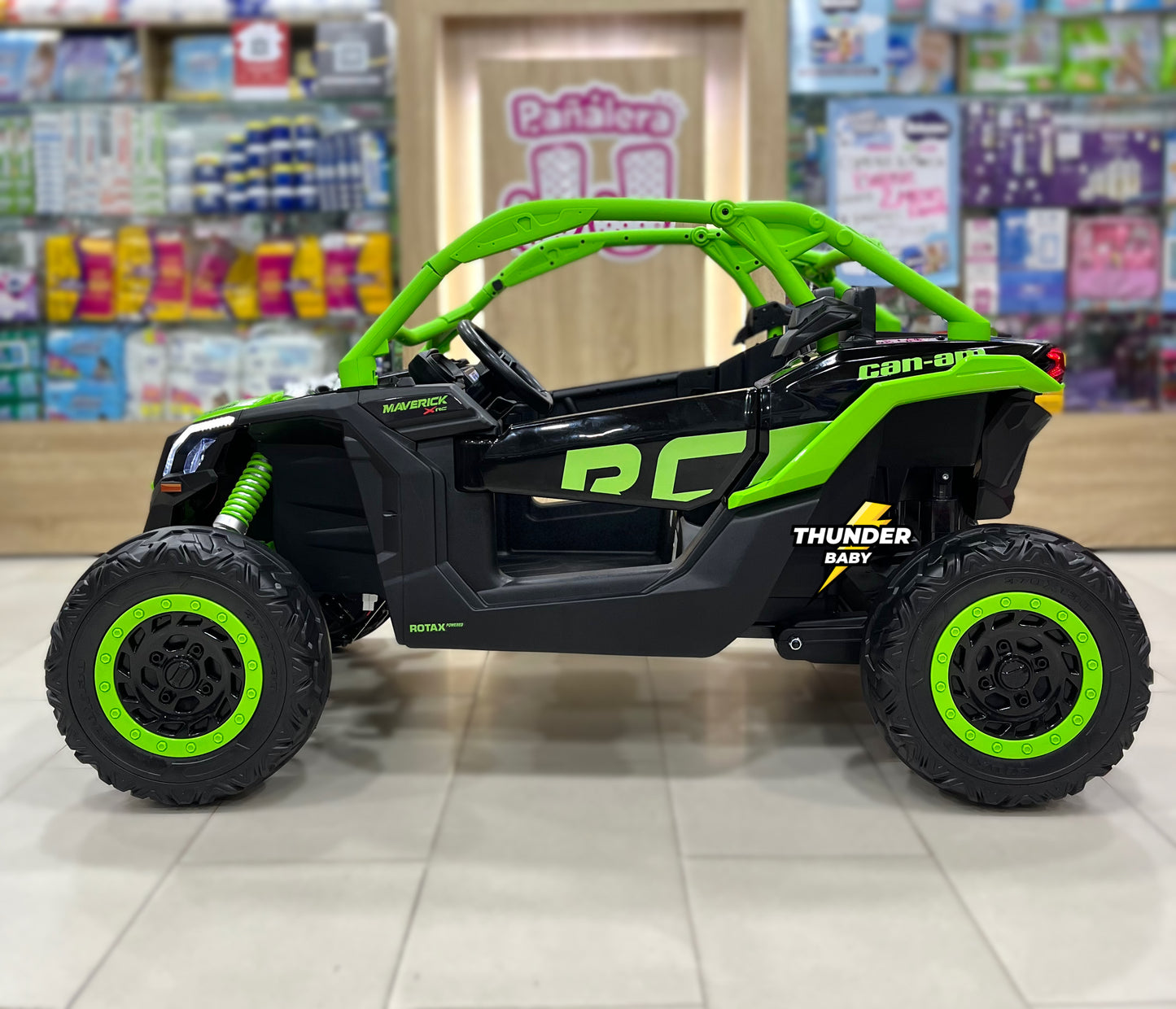 Can - Am Maverick Licenciado con pantalla en versiones de 12 y 24 voltios