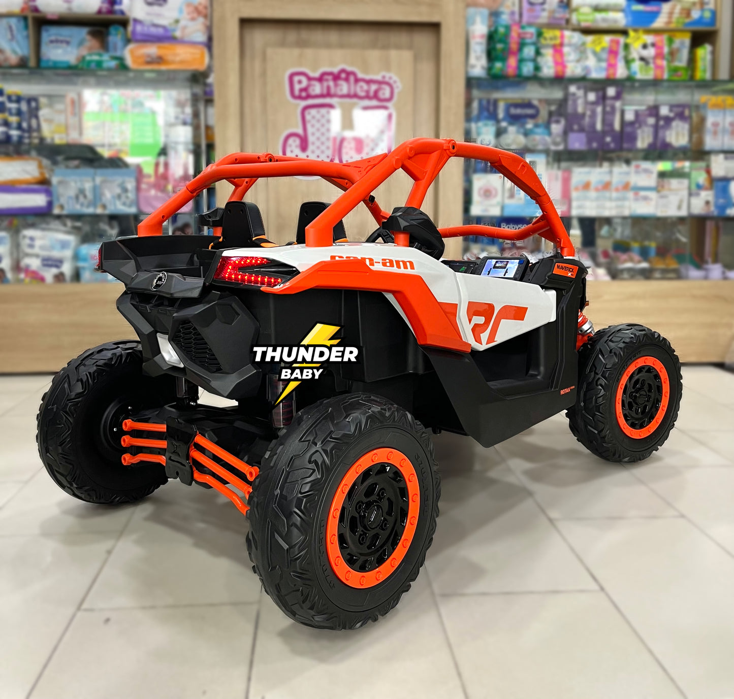 Can - Am Maverick Licenciado con pantalla en versiones de 12 y 24 voltios